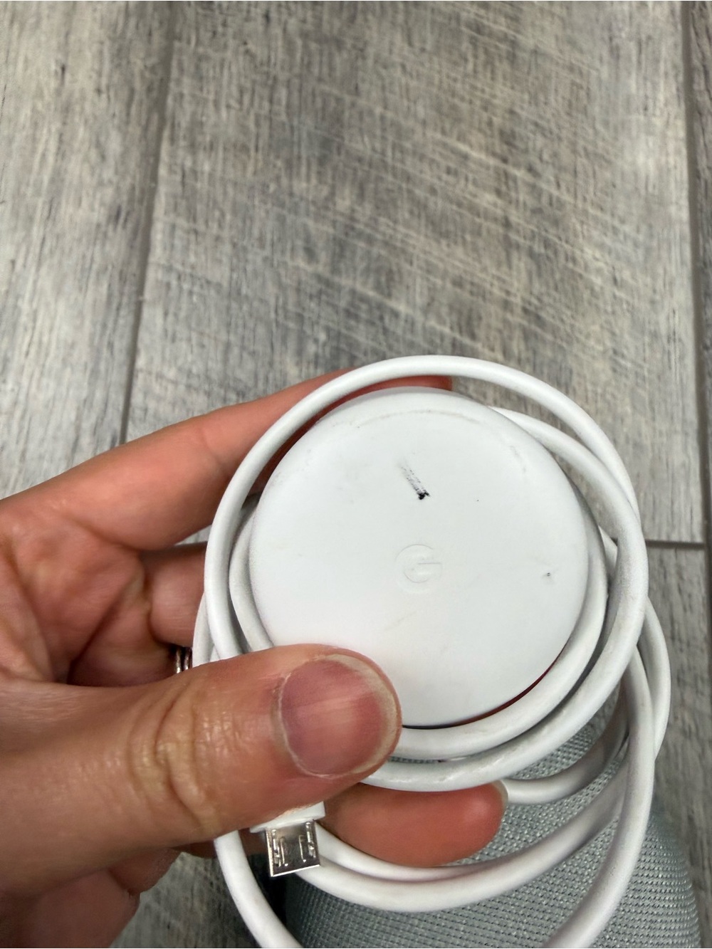 Google Home Mini - Picture 5 of 6